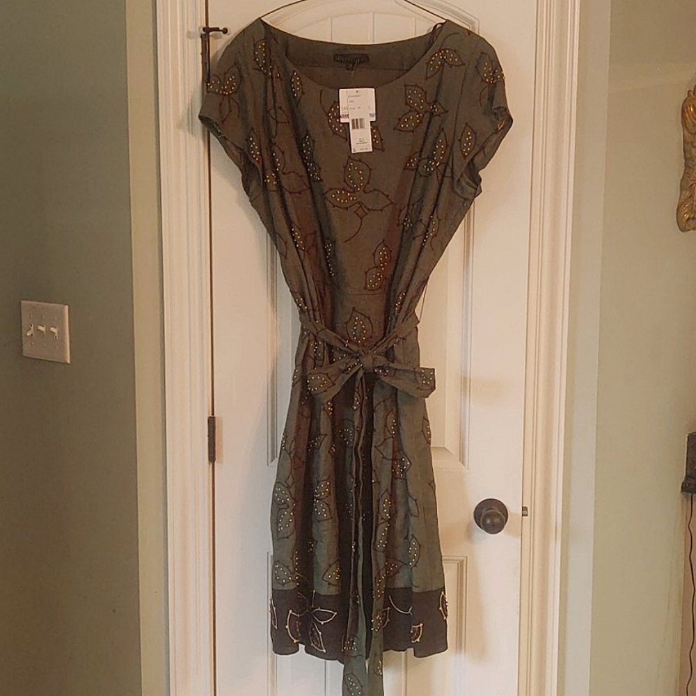 Beautiful cap sleeve dress